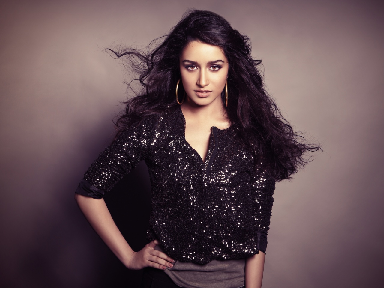 Actress Shraddha Kapoor Wallpapers in jpg format for free download